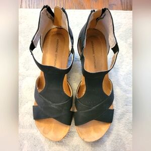 Low Wedge black Sandals